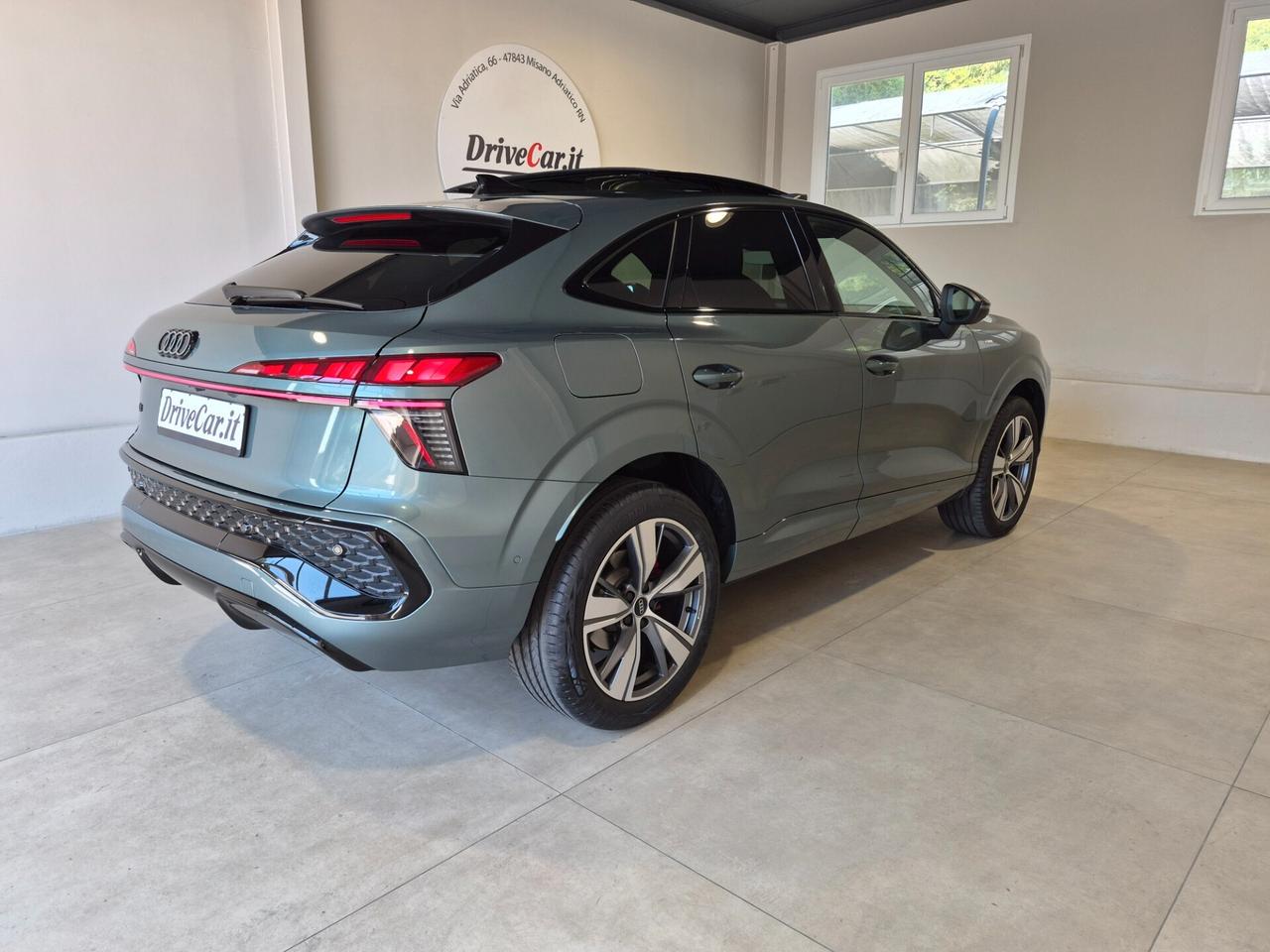Audi Q3 SPB 1.5 TFSI/MHEV S LINE INTERNO/ESTERNO S-TRONIC GARANZIA AUDI FINO 11/2030 TETTO PANORAMICO APRIBILE PELLE PINZE ROSSE