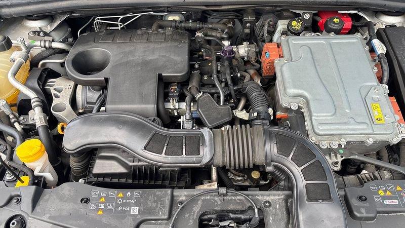 Renault Clio 5 Porte 1.6 E-TECH Hybrid 140cv Zen Auto my21