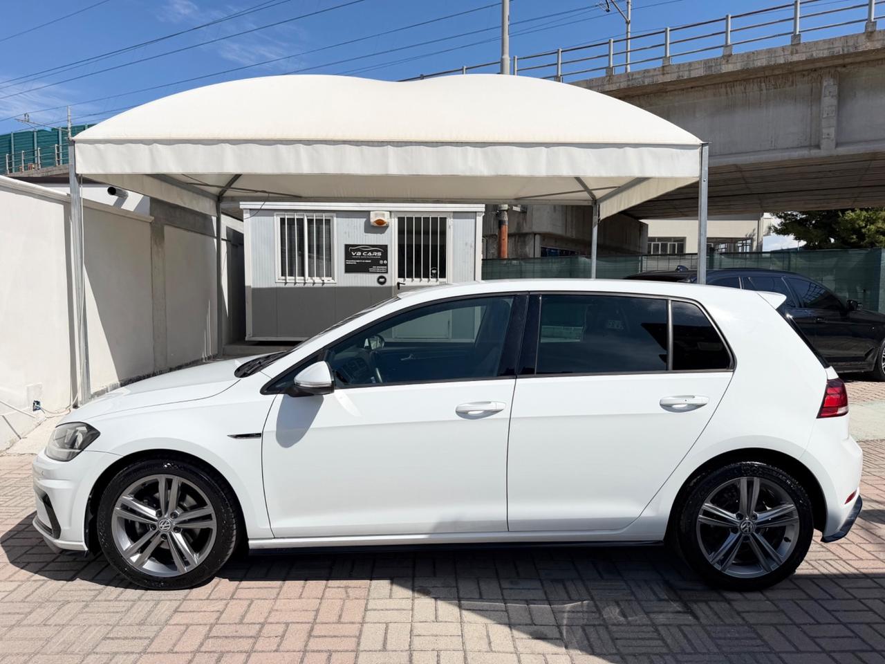 Volkswagen Golf 1.6 TDI R-Line - GARANZIA