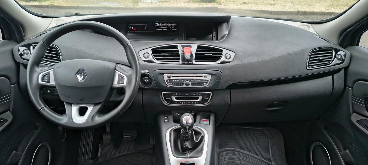 Renault Scenic Scénic X-Mod 1.5 dCi 110CV Luxe