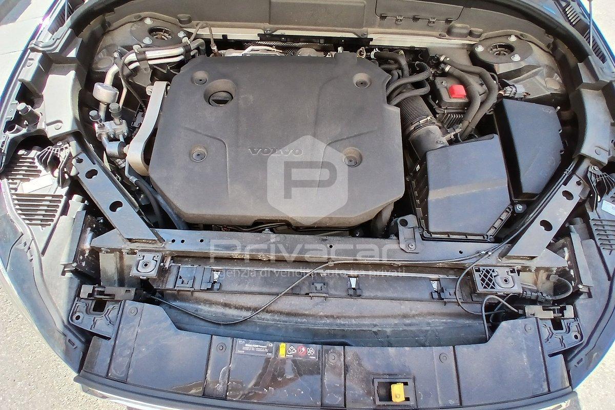 VOLVO XC60 B4 (d) automatico Core N1