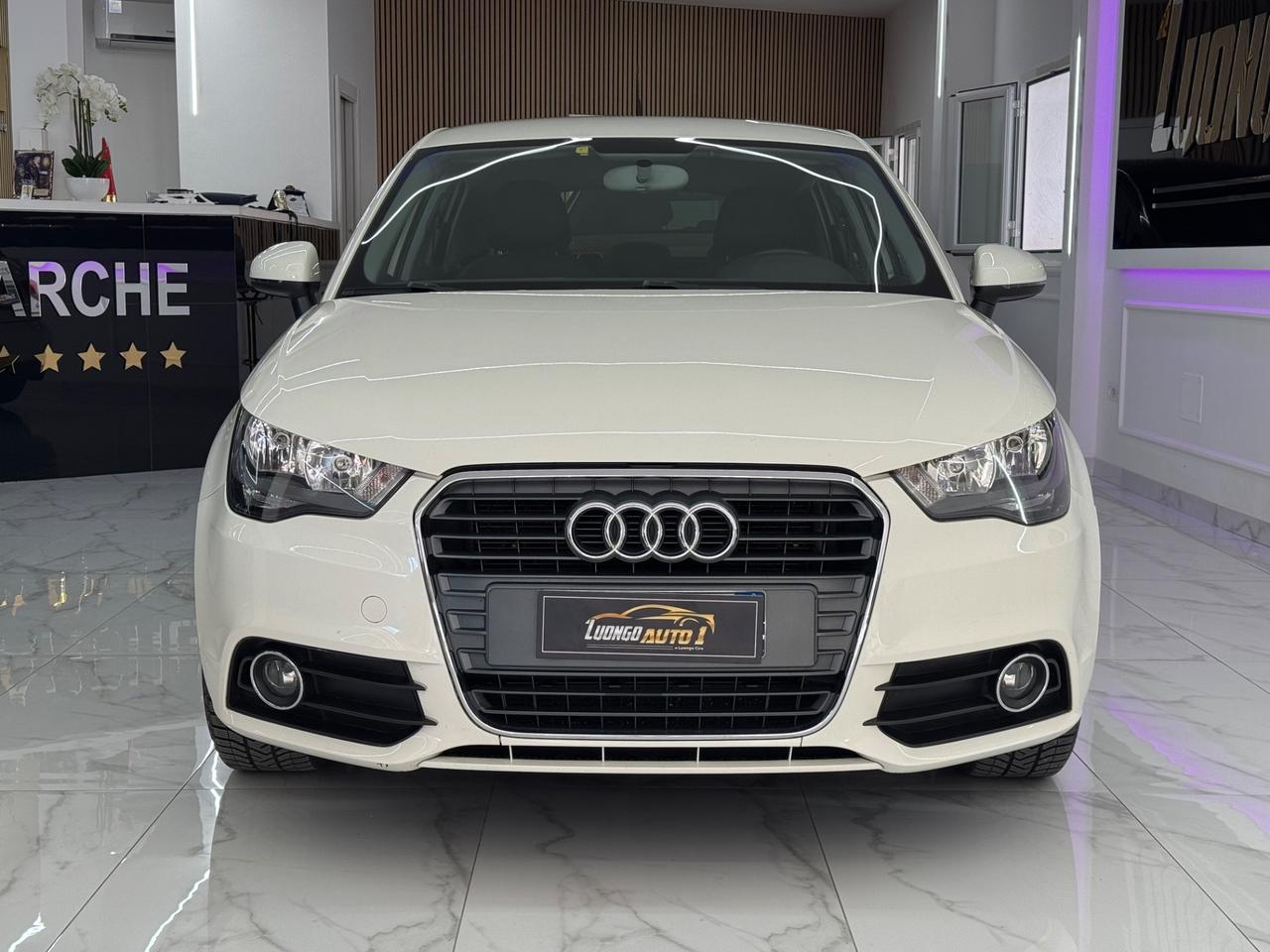 Audi A1 1.2 TFSI Admired Full Optional