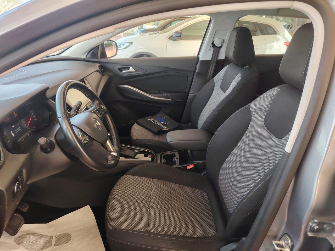 Opel Grandland X 1.5 diesel Ecotec Start&Stop aut. Business