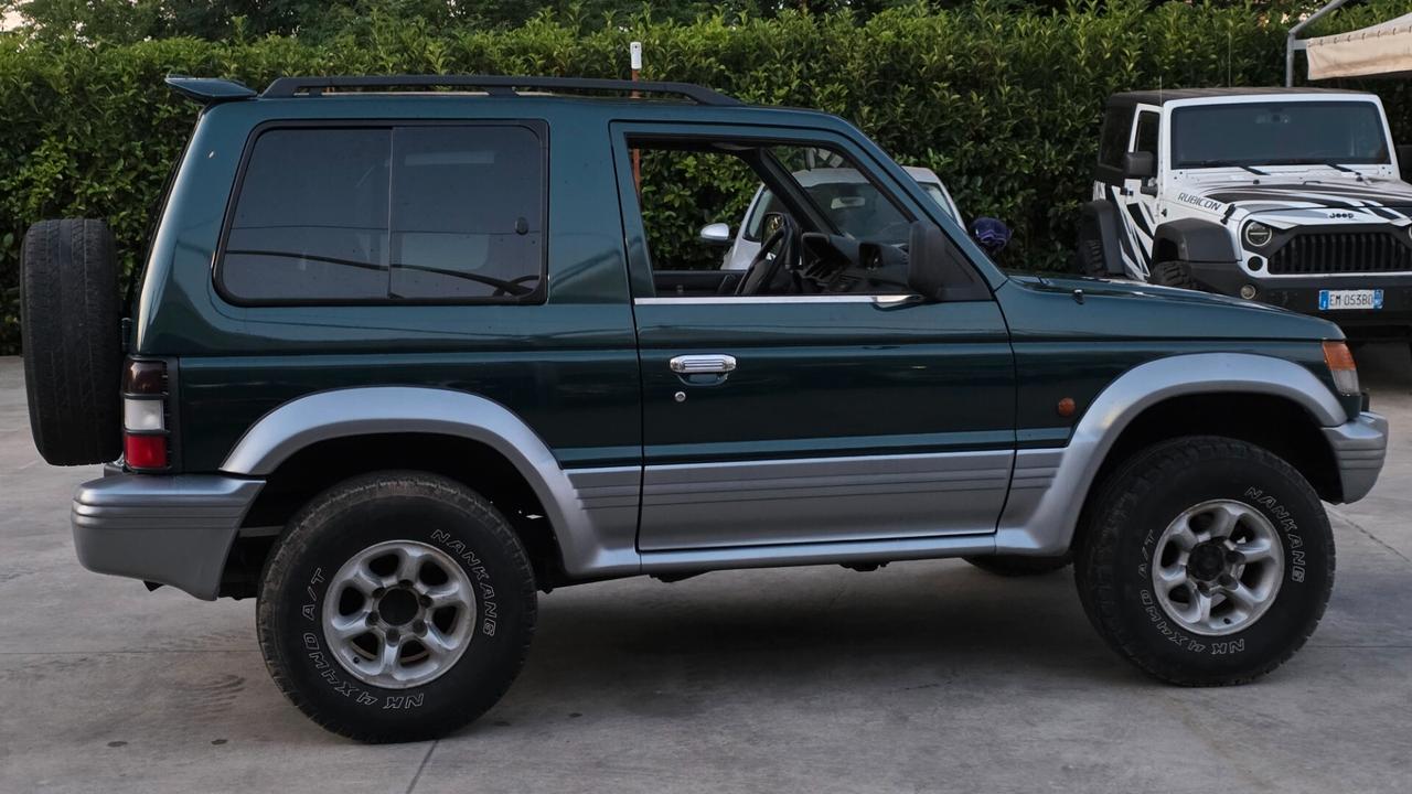 Mitsubishi Pajero 2.5 TDI GLS