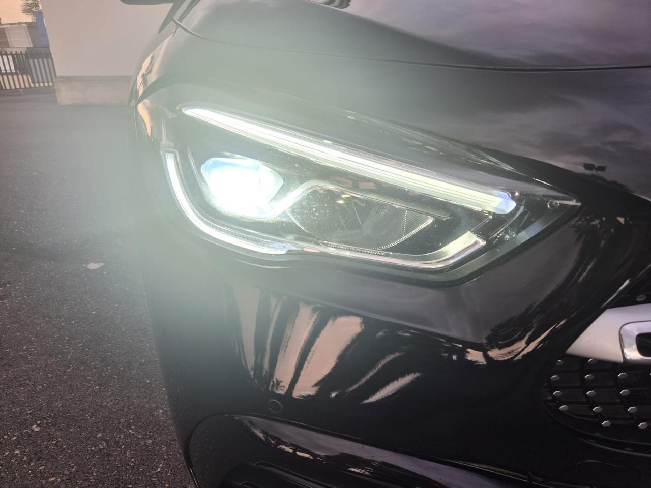 Mercedes-benz GLA 200 d Automatic Premium