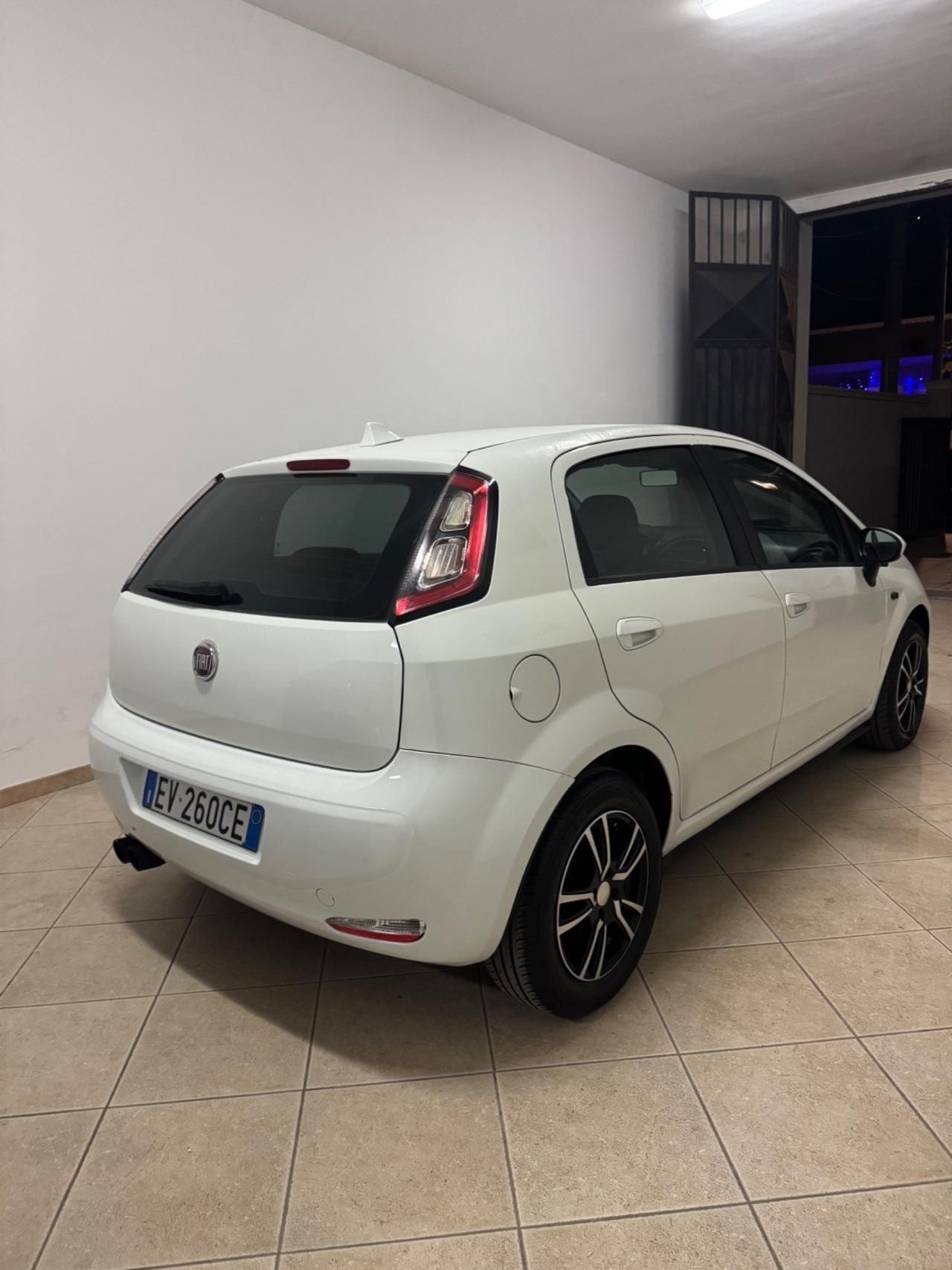 Fiat Punto 1.3 MJT II 75 CV 5 porte Lounge