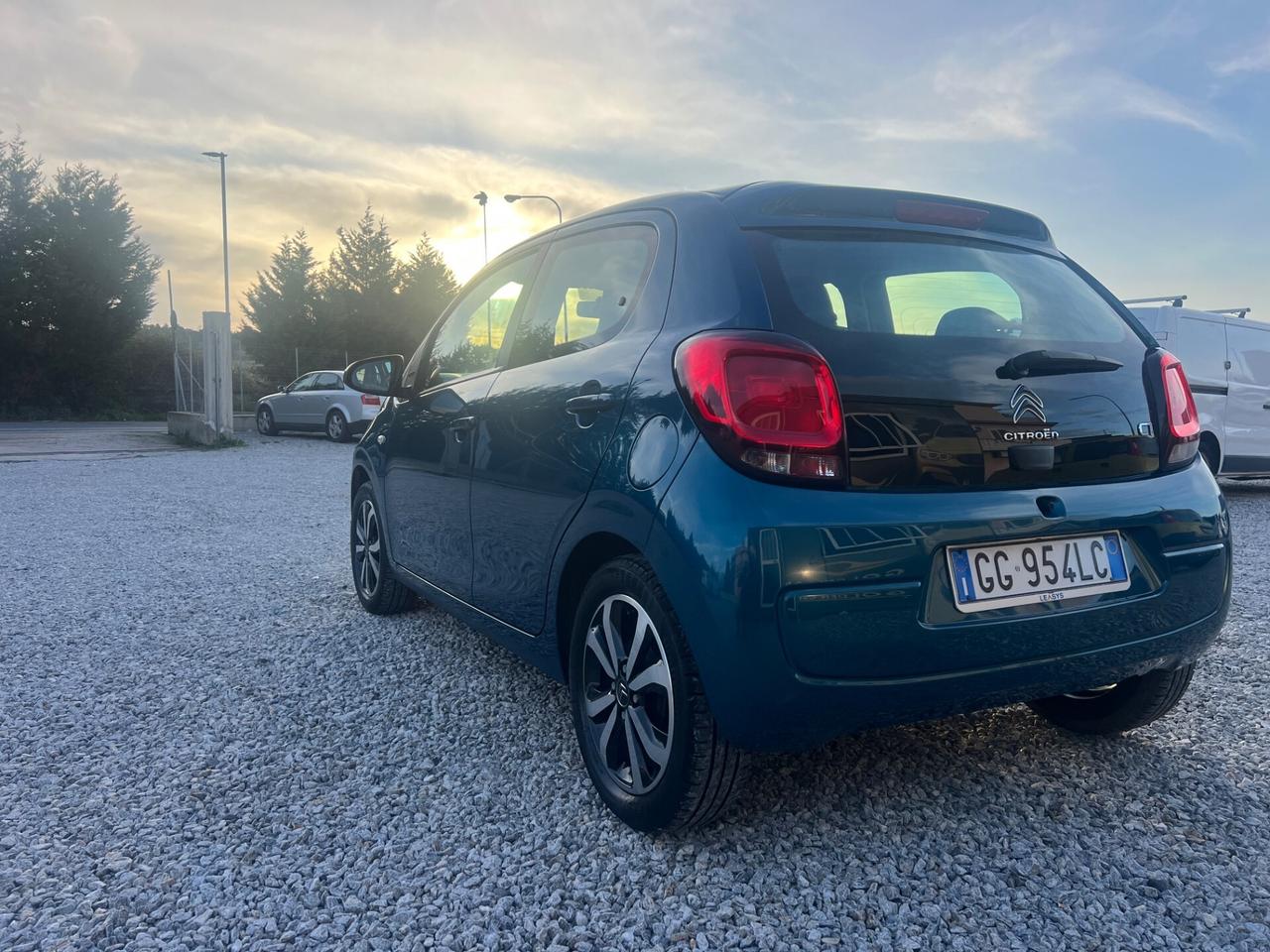 Citroen C1 VTi 72 S&S 5 porte Shine Neopatentati