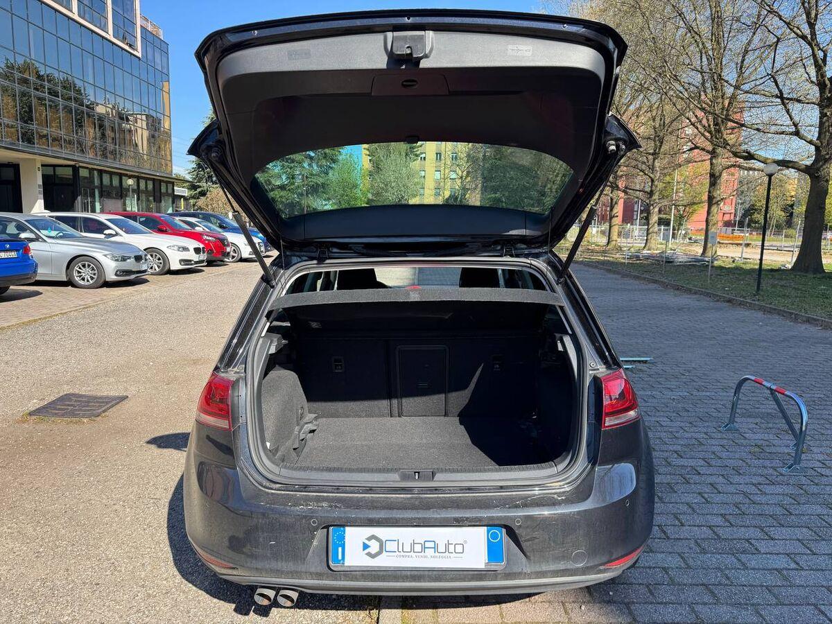 Volkswagen Golf 2.0 tdi Highline Executive 150cv 5p dsg E6