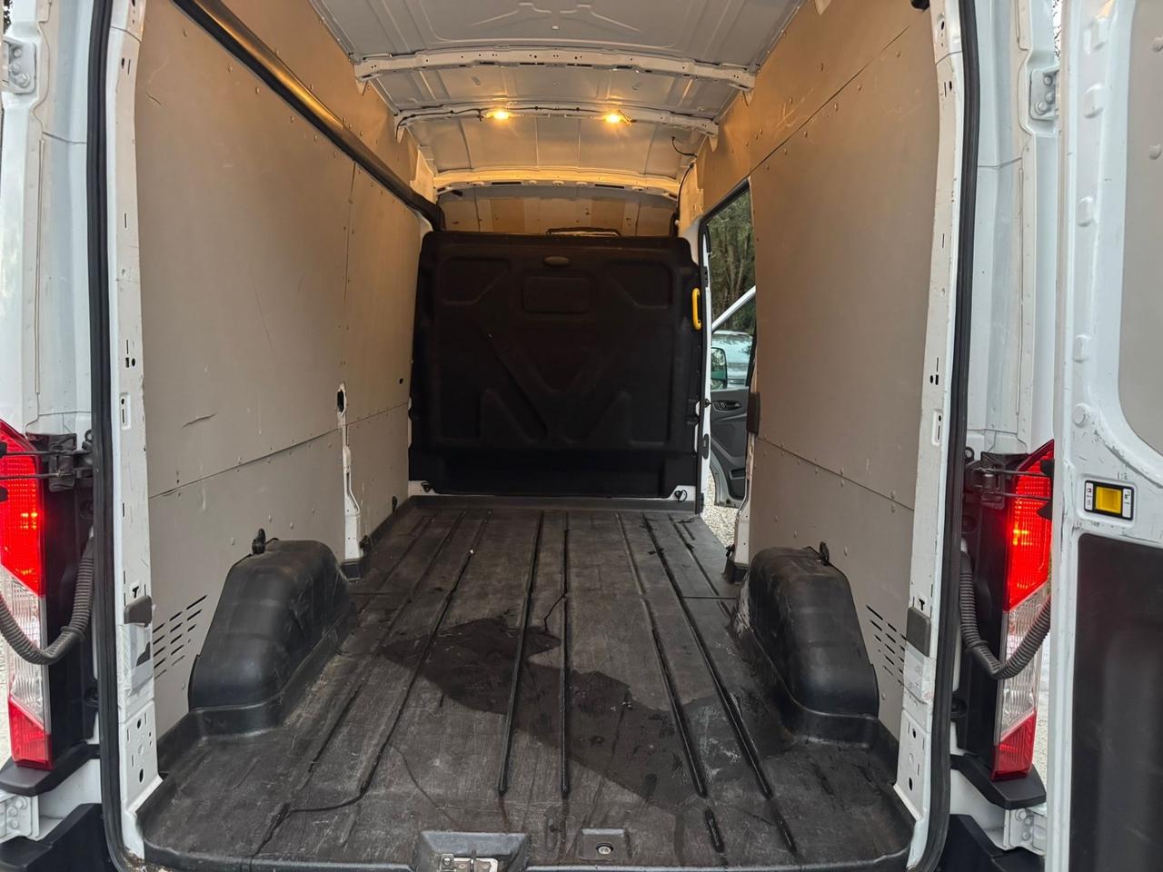 Ford Transit 2.0 DIESEL ANNO 2021