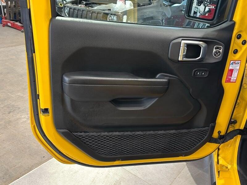 Jeep Wrangler 2.2 Multijet II Unlimited Rubicon Auto 4WD