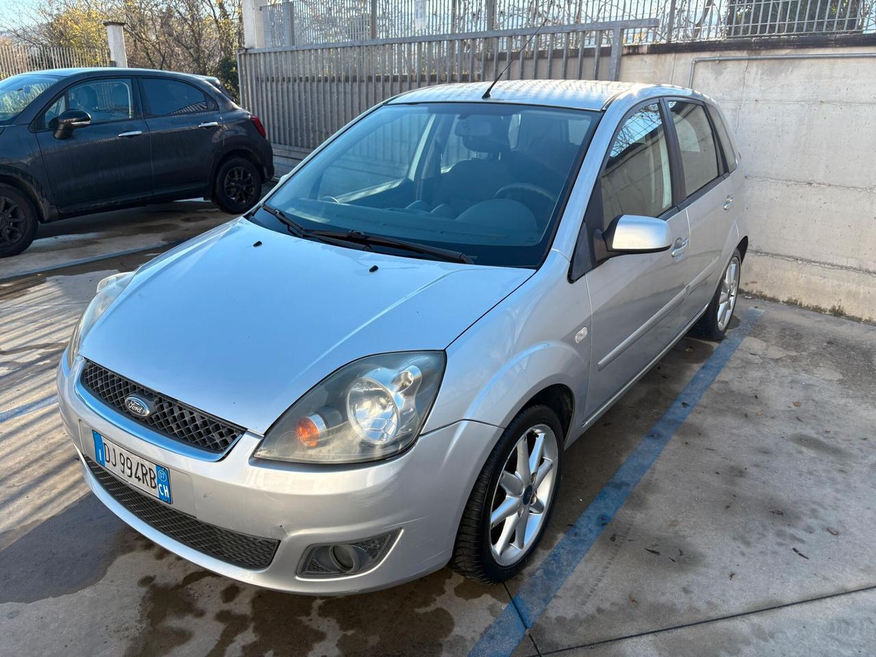 FORD Fiesta 4S 1.4TDCi Ghia 50Kw 5P - 2007