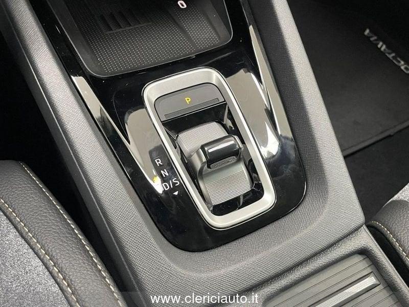 Skoda Octavia 2.0 TDI 150 CV DSG Wagon Style