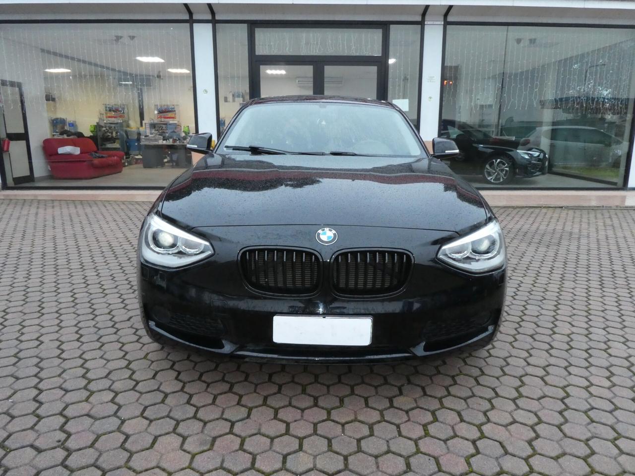 Bmw 116 116d 5p. Urban OK NEOPATENTATI