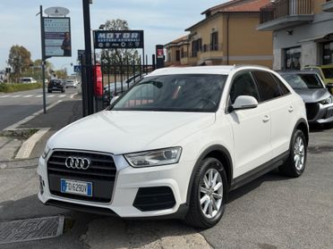 Audi Q3 2.0 TDI 150cv Business