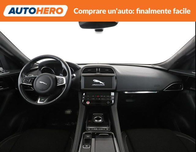 JAGUAR F-Pace 2.0 D 180 CV AWD aut. R-Sport