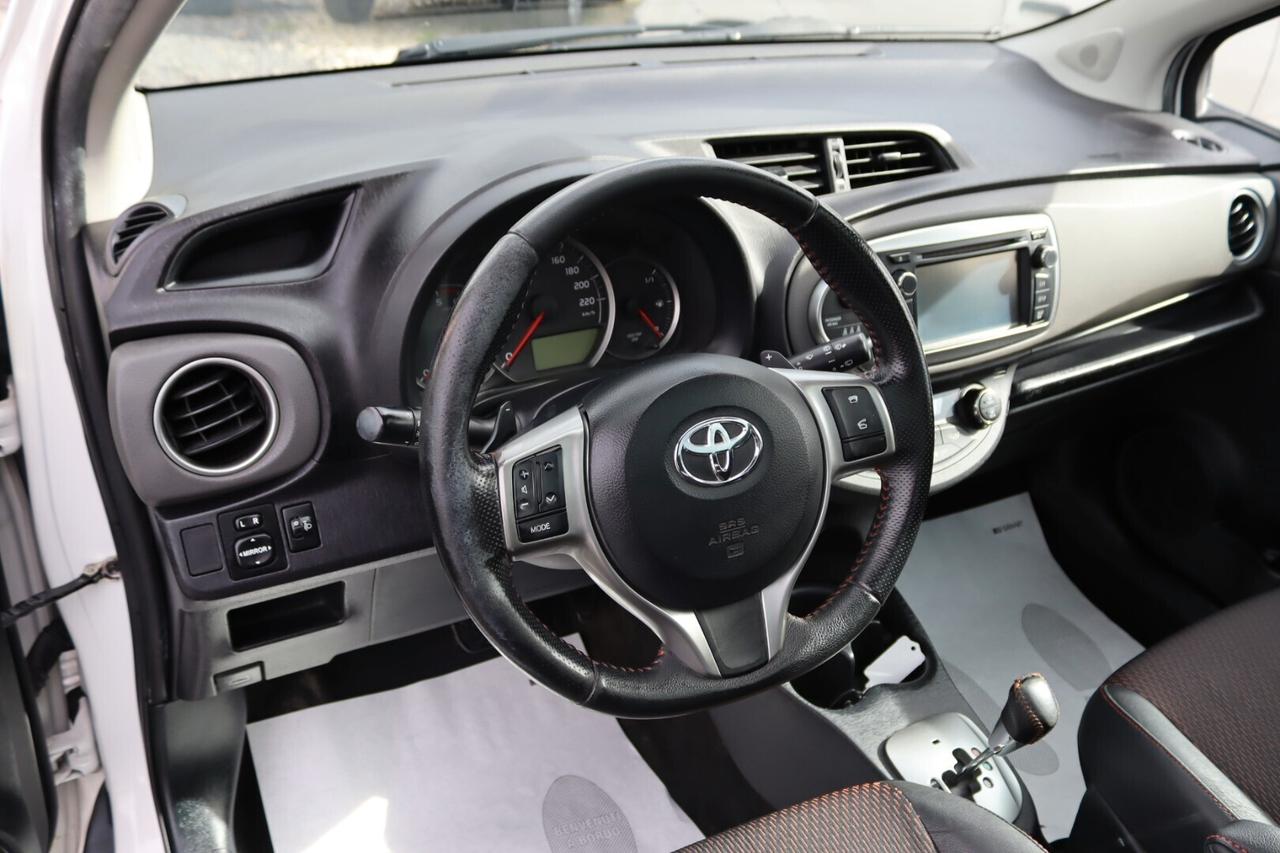 Toyota Yaris 1.4 D-4D 5 porte PANORAMA C.AUTOMATICO