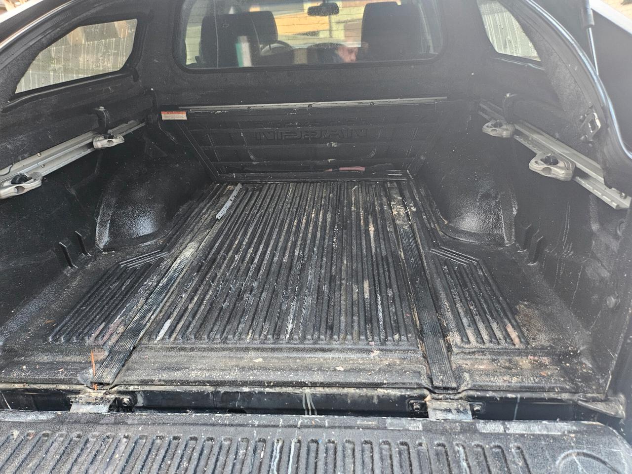 Nissan Navara 3.0 dCi 4 porte Double Cab 2011