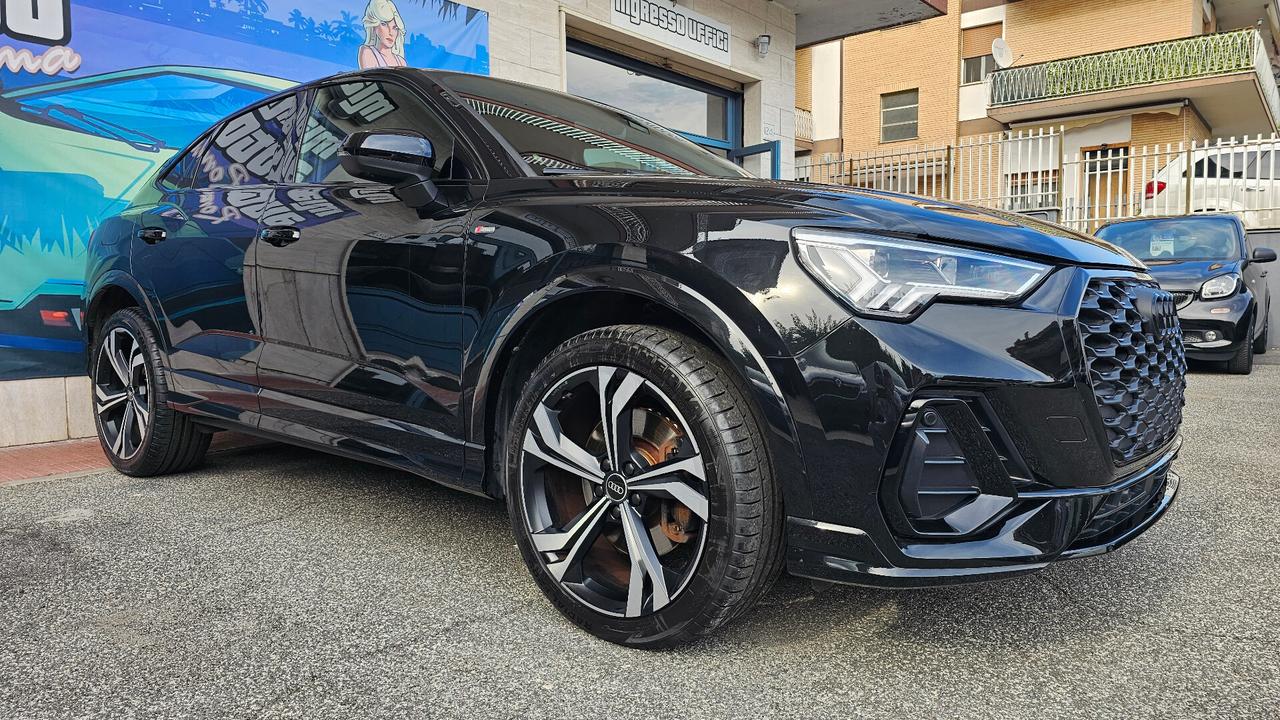 Audi Q3 SPB 45 TFSIe 245CV S tronic line IDENTITY BLACK UNIPRO' IVA ESPOSTA TAGL UFF