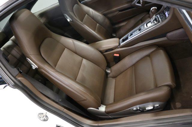 PORSCHE 911 3.0 Carrera 4 Coupé
