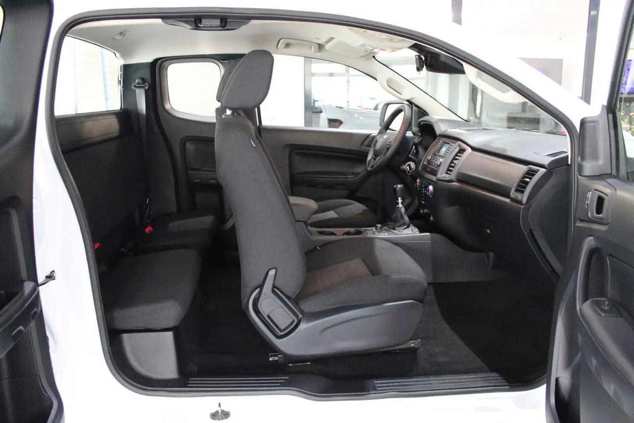 FORD RANGER 4+4 - IVA DETRAIBILE