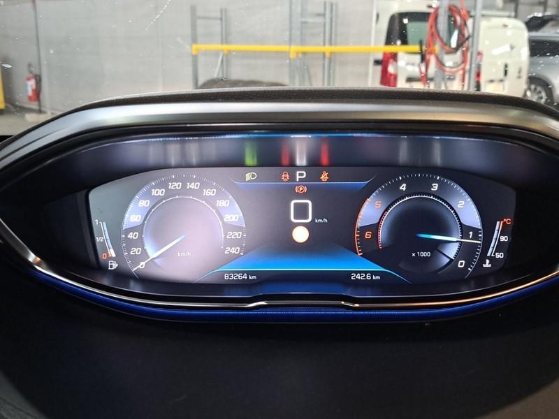 PEUGEOT 3008 BlueHDI 130 EAT8 S/S Business