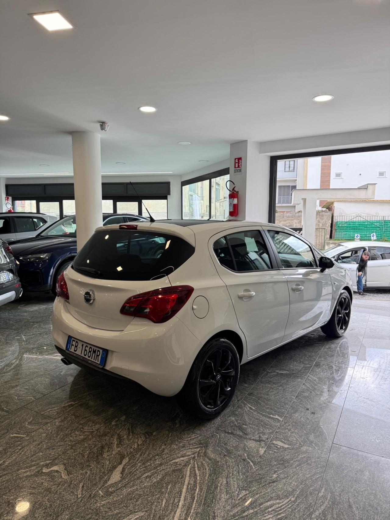 Opel Corsa 1.4 90CV GPL Tech 5 porte b-Color