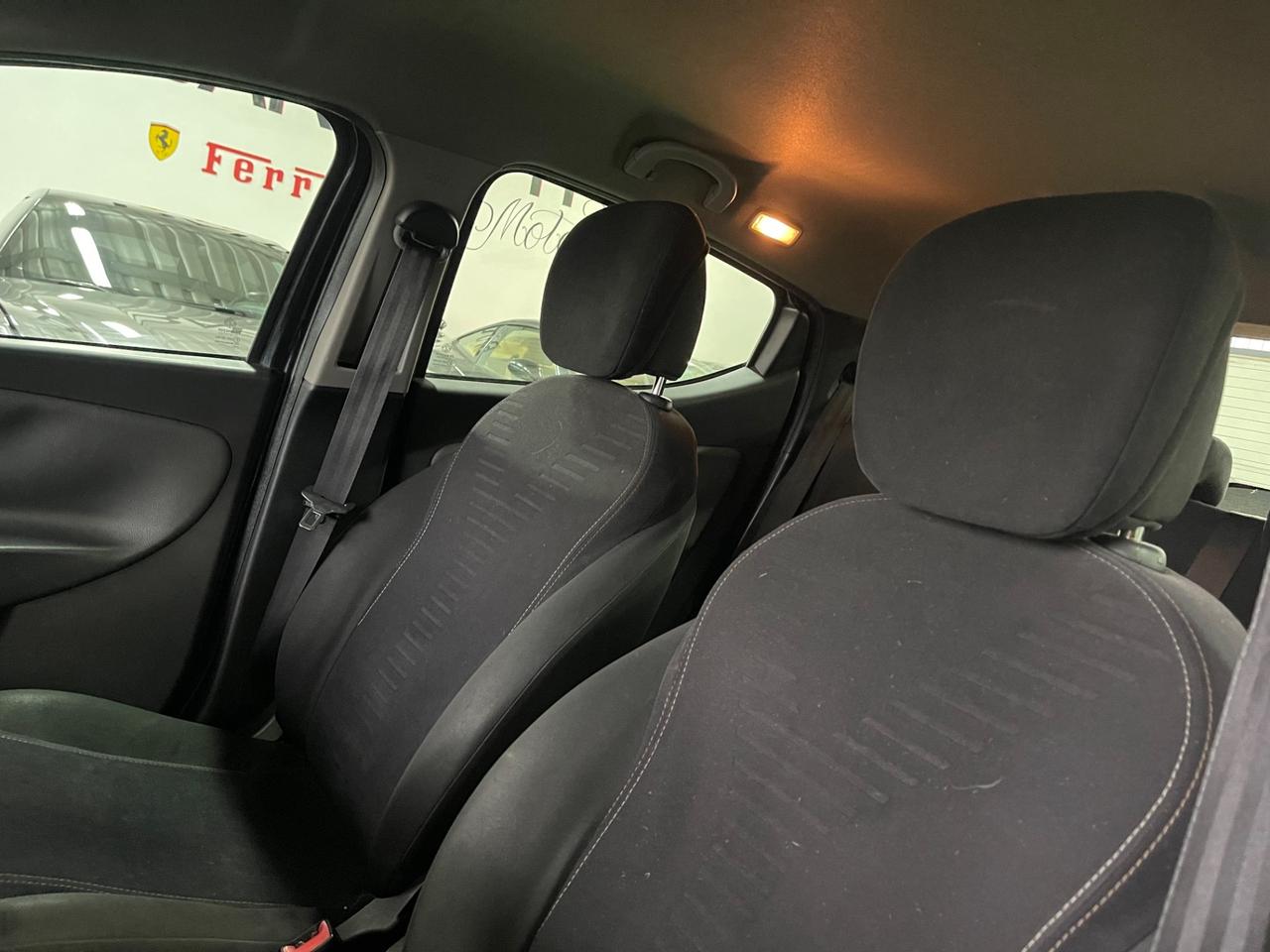 Lancia Ypsilon 1.2 Neopatentati PERMUTE RATE