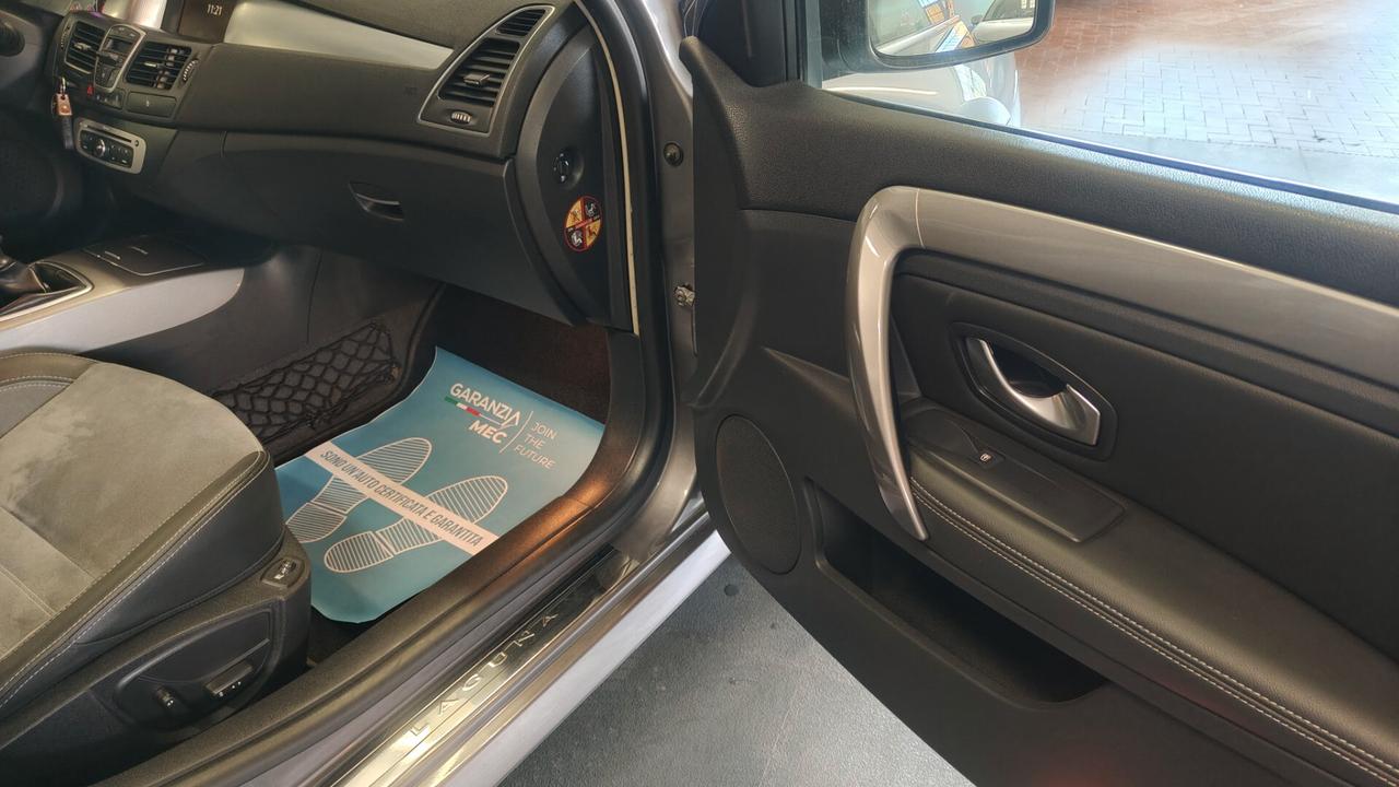 Renault Laguna 2.0 dCi 150CV SporTour 4Control ESM