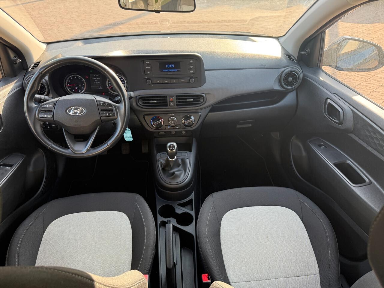 Hyundai i10 1.0 MPI Tech