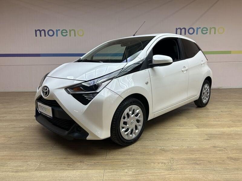 Toyota Aygo 1.0 x-cool 72 CV