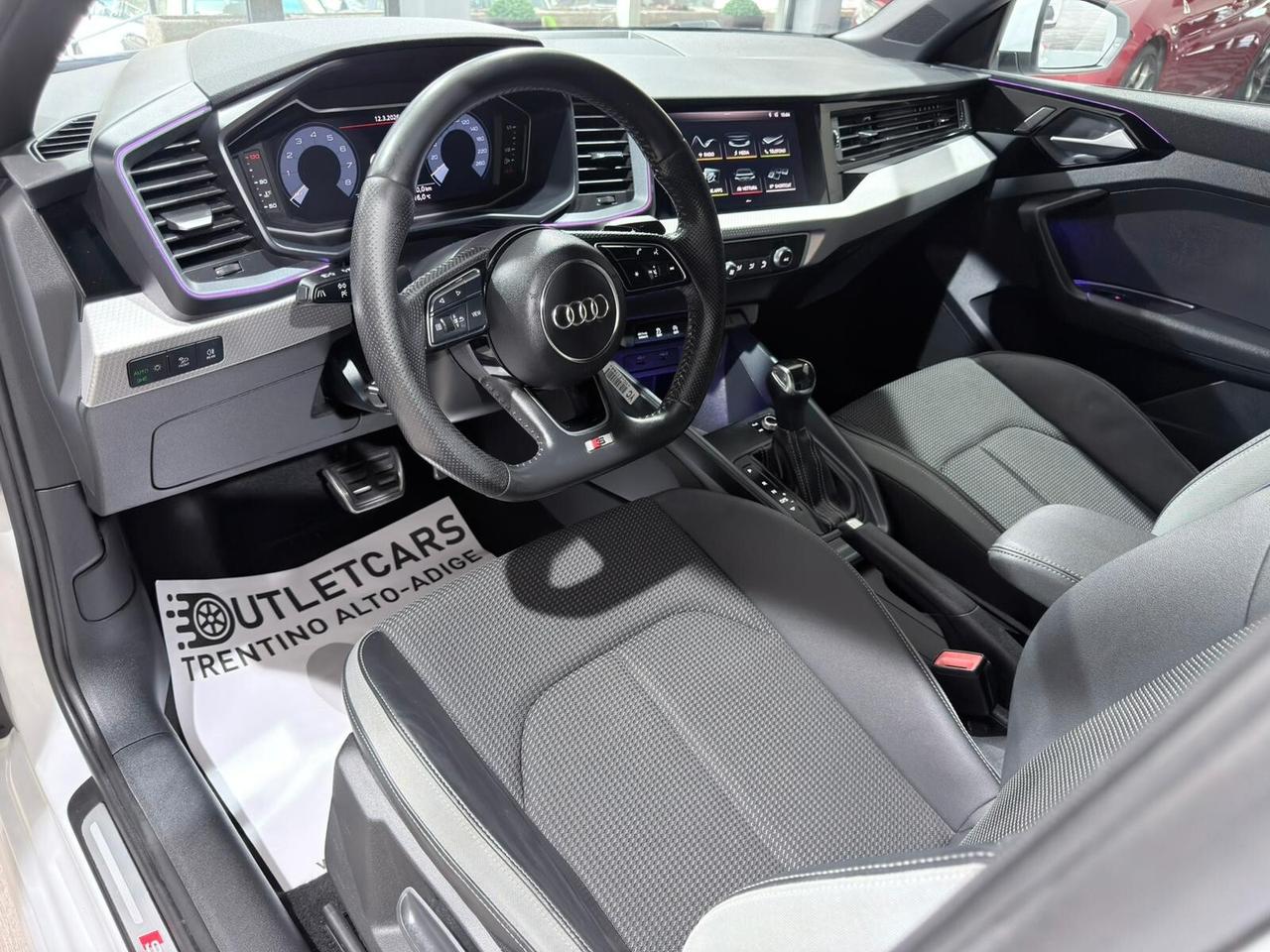 AUDI A1 SPB 40 2.0tfsi 200cv S-LINE S-TRONIC