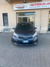 Toyota Yaris 1.4 D-4D 5 porte Lounge passaggio incluso