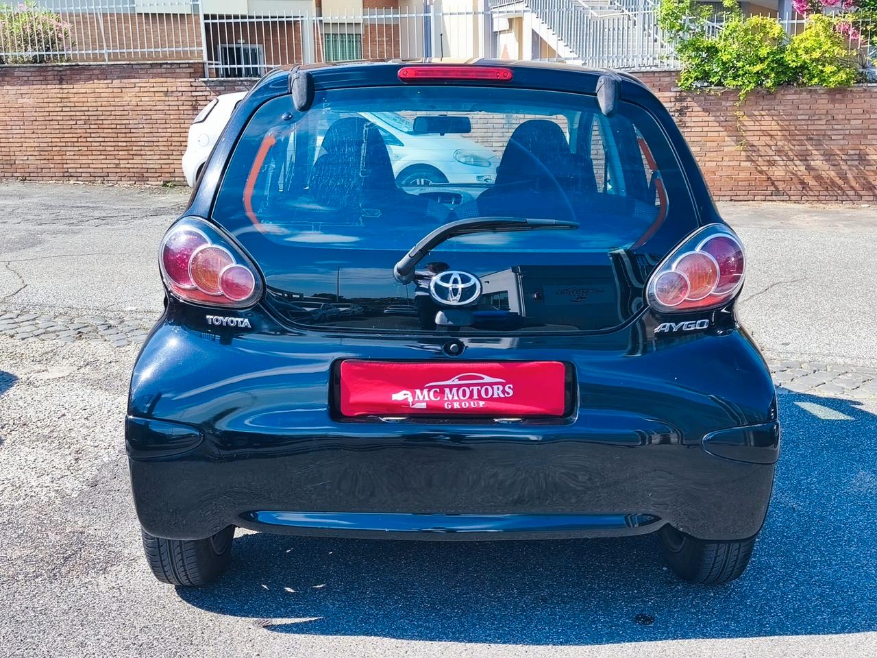 Toyota Aygo 1.0 12V VVT-i 5 porte Sol