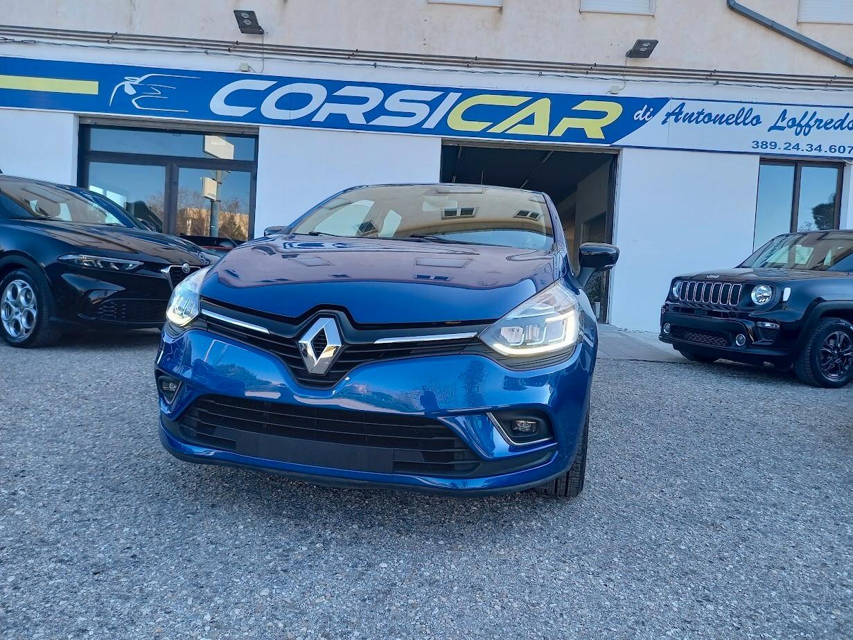 Renault Clio dCi 8V 90 CV 5 porte Moschino Zen