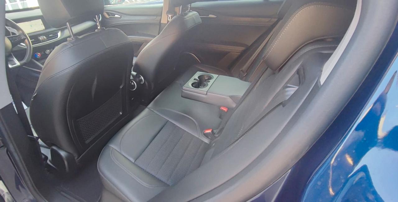 Stelvio italiana diesel 190 CV Q4 Executive 2021