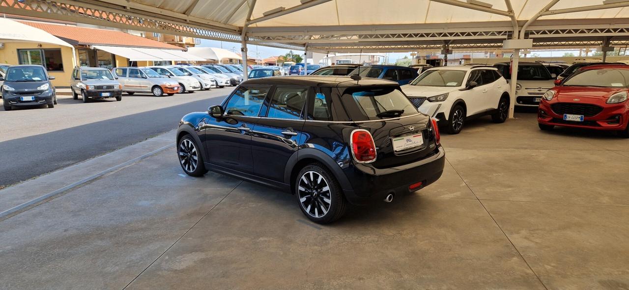 Mini 1.5 Cooper 5 porte ** Navi - Full Led **