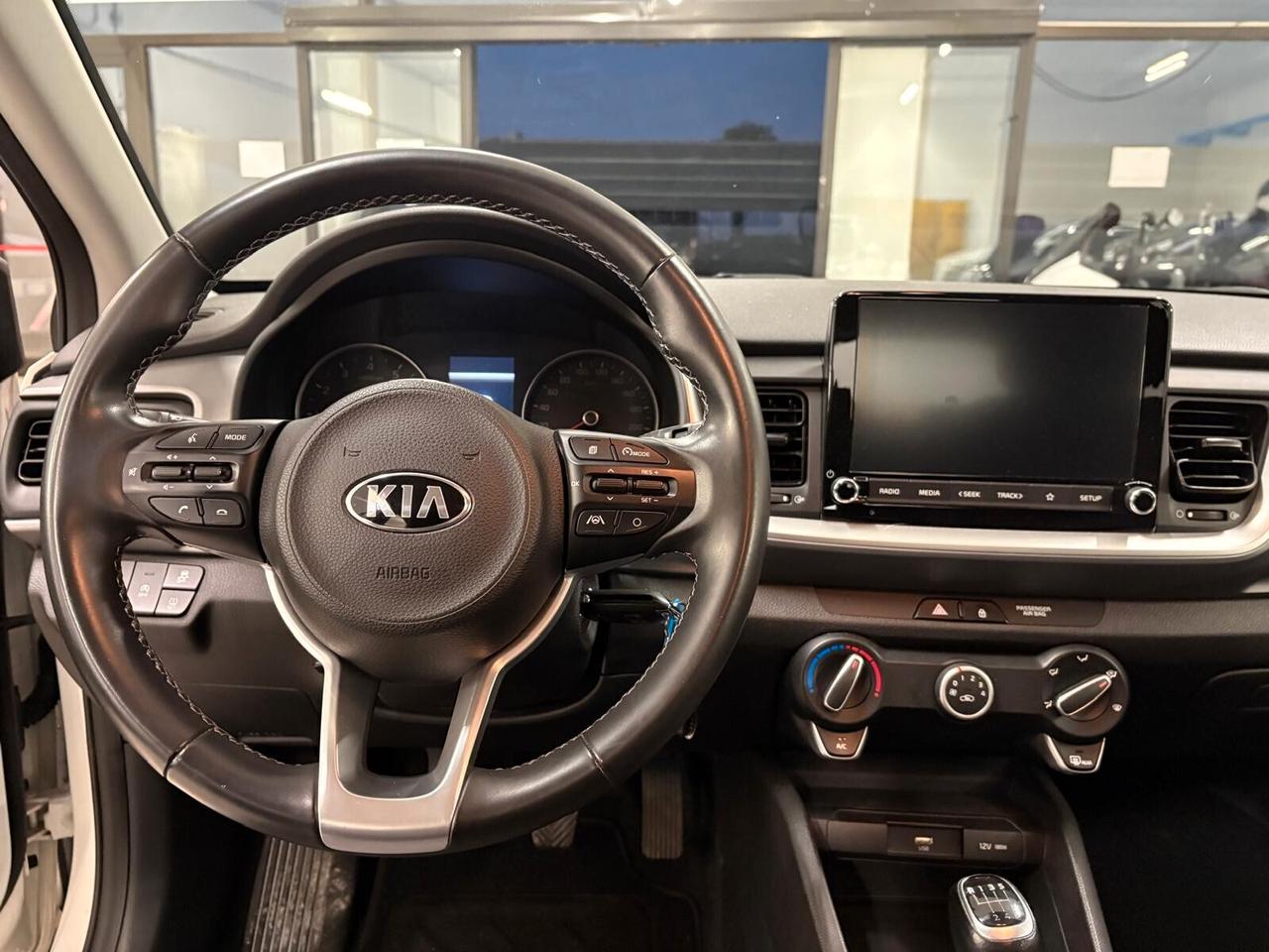 Kia Stonic STYLE 1.0 T-GDi MHEV iMT UNICO PR.