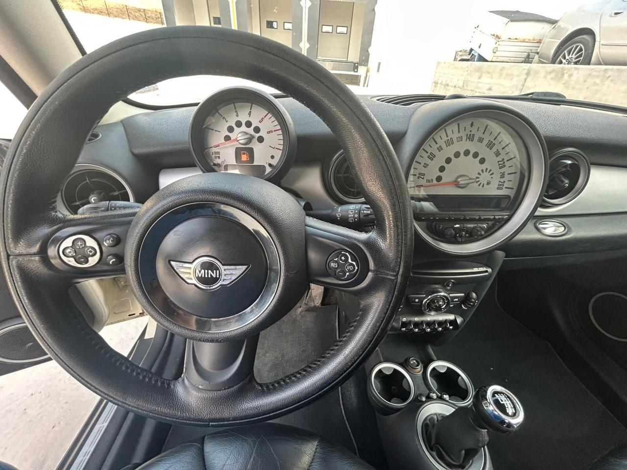 Mini Mini 1.6 16V Cooper D OK NEPATENTATI