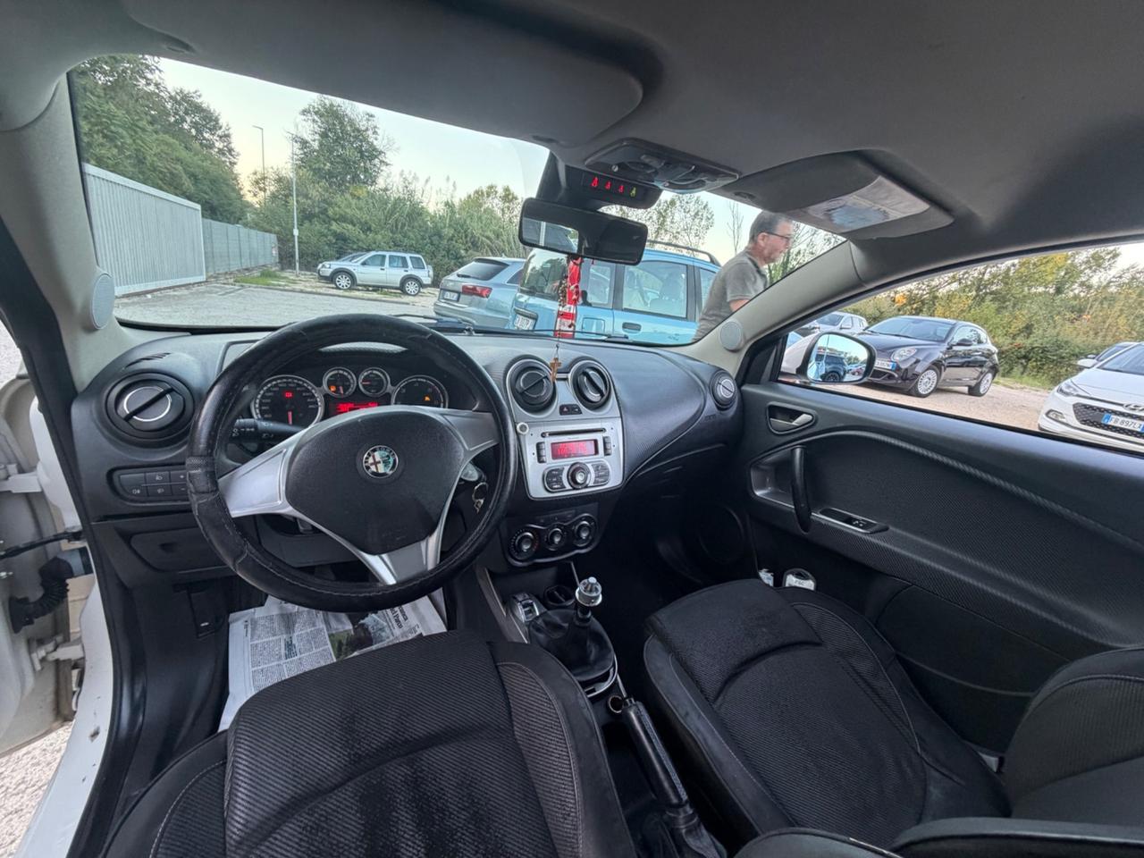 Alfa Romeo MiTo 1.6 JTDm 16V Distinctive Premium Pack