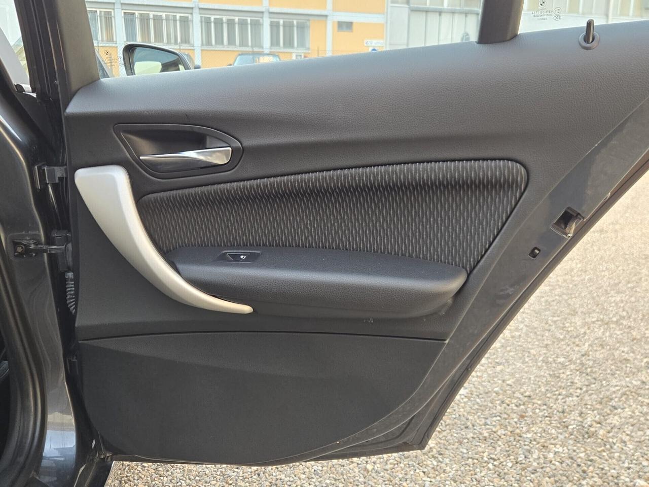 Bmw 116d 5p. VERS. SPORT