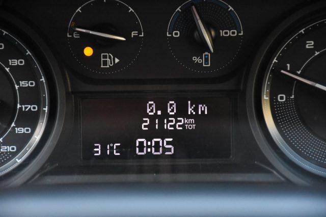 LANCIA Ypsilon 1.0 FireFly 5 p. S&S Hybrid ORO **5 POSTI**