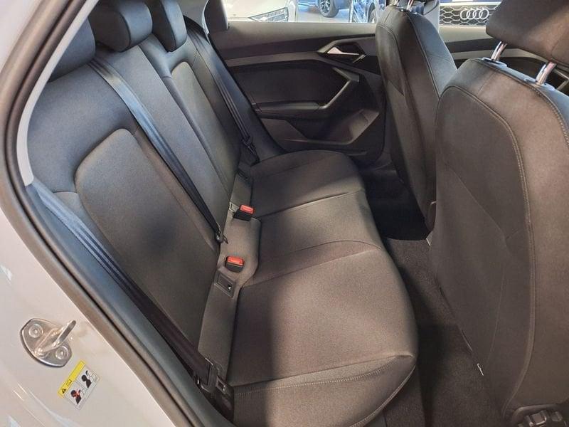 Audi A1 Sportback 30 TFSI Business