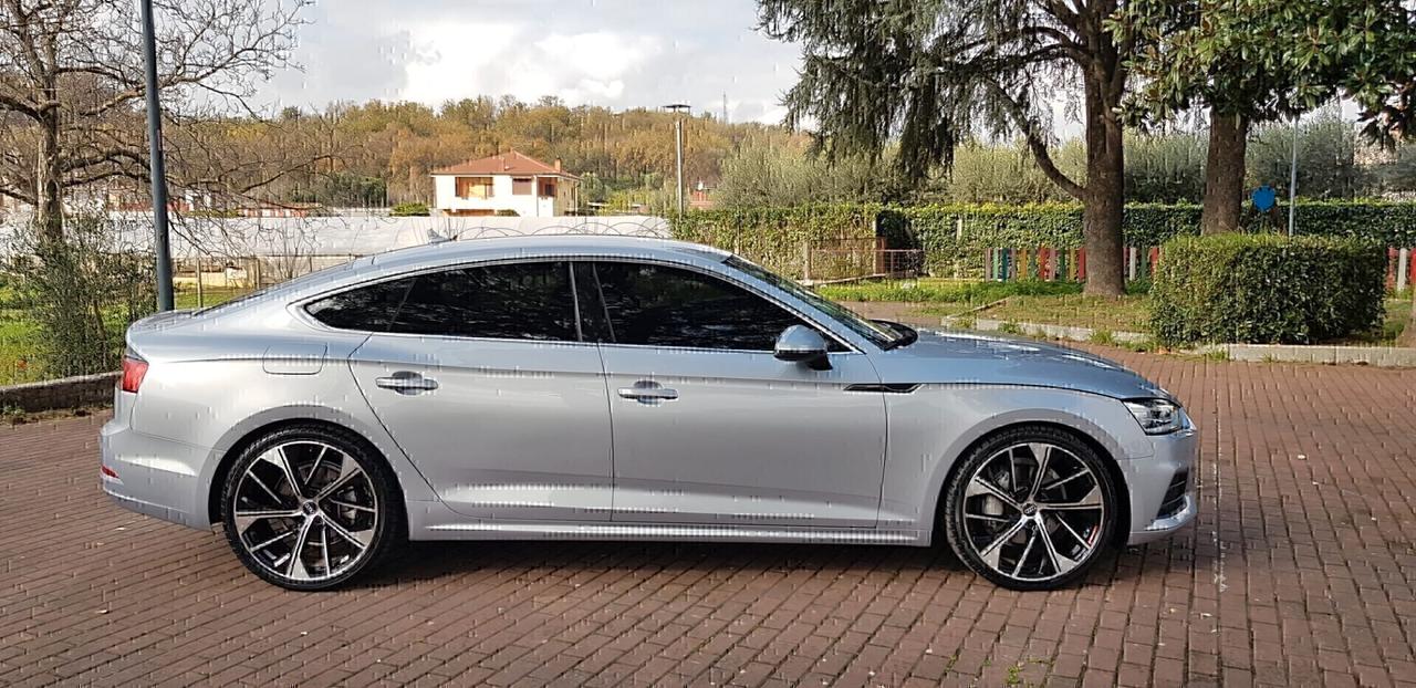 Audi A5 SPB 2.0 TDI 190 CV S tronic cerchi da 20,fari led bixeno,vetri scuri,navi,cruise control,sensori di parcheggio,bellissima
