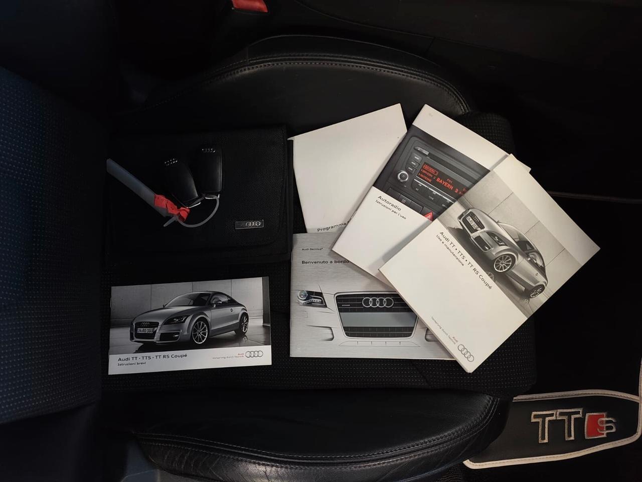 Audi TT Coupé 2.0 TDI QUATTRO S LINE