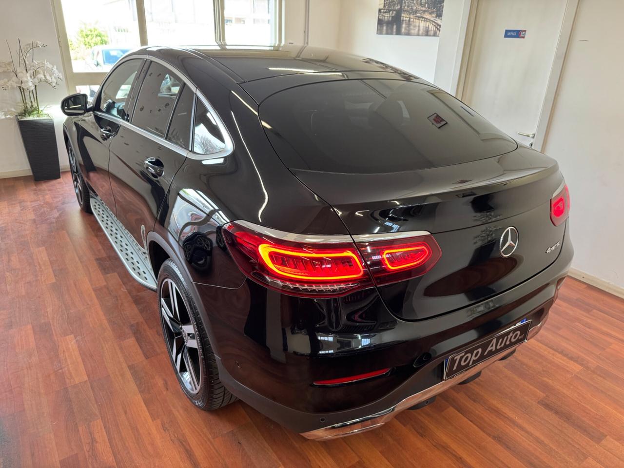 MERCEDES-BENZ GLC 220 d 4MATIC COUPE SPORT - MY21