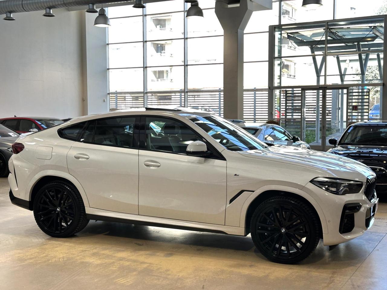 BMW X6 xdrive40d mhev 48V Msport - 22" - Tetto -Carplay