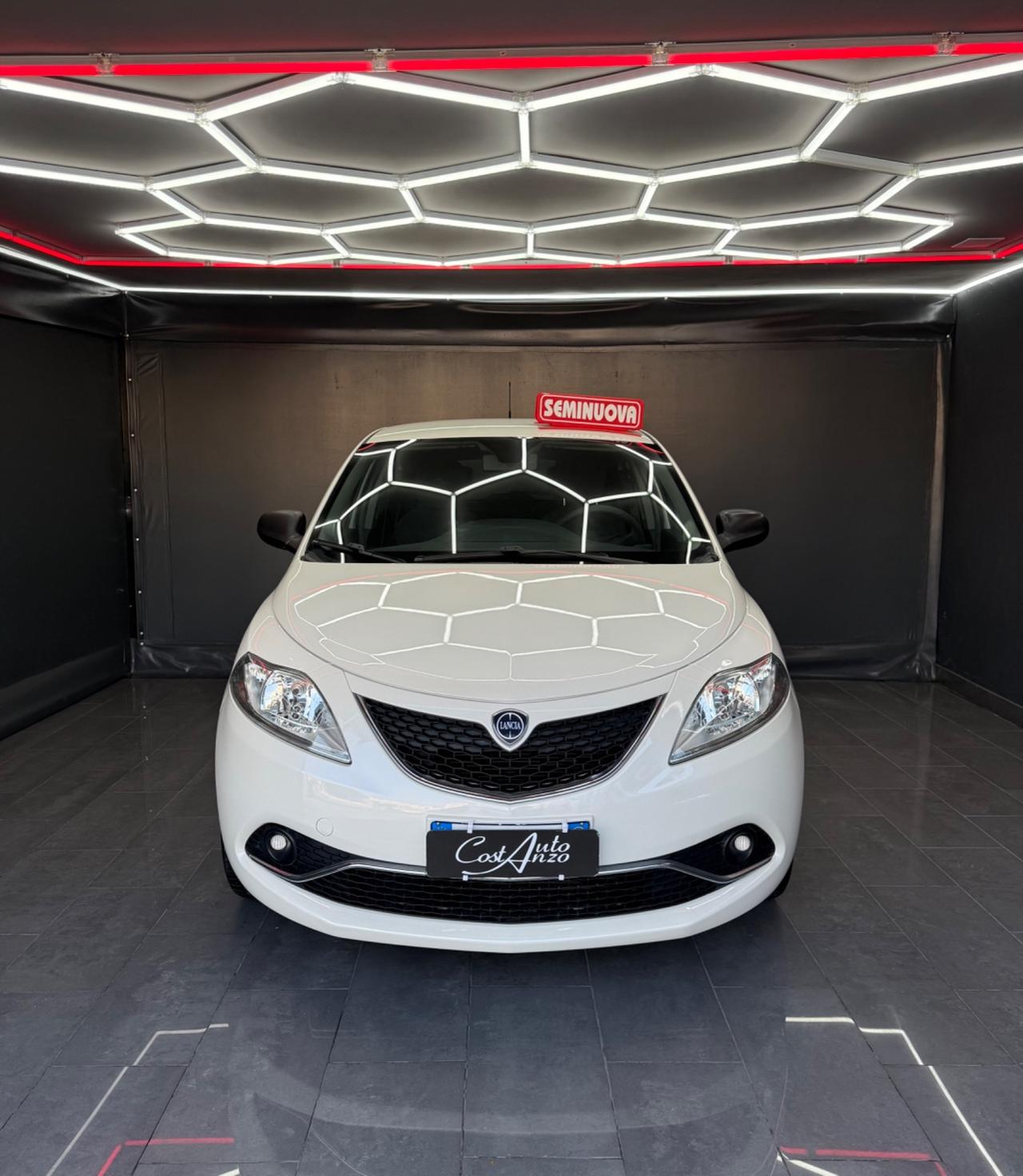 Lancia Ypsilon 1.2 Benzina Gold 44000 KM