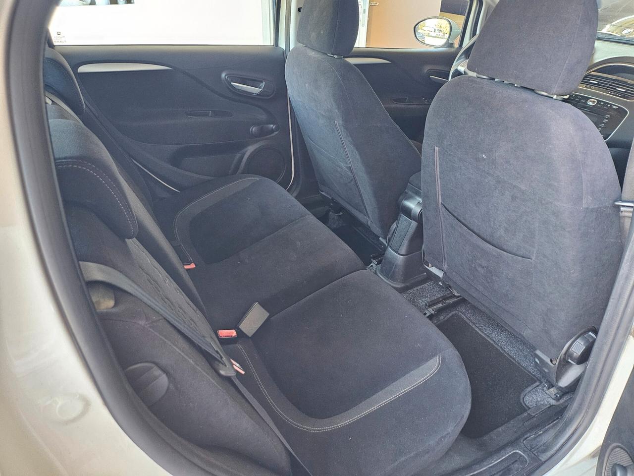Fiat Punto 1.4 8V 5 porte Natural Power Lounge