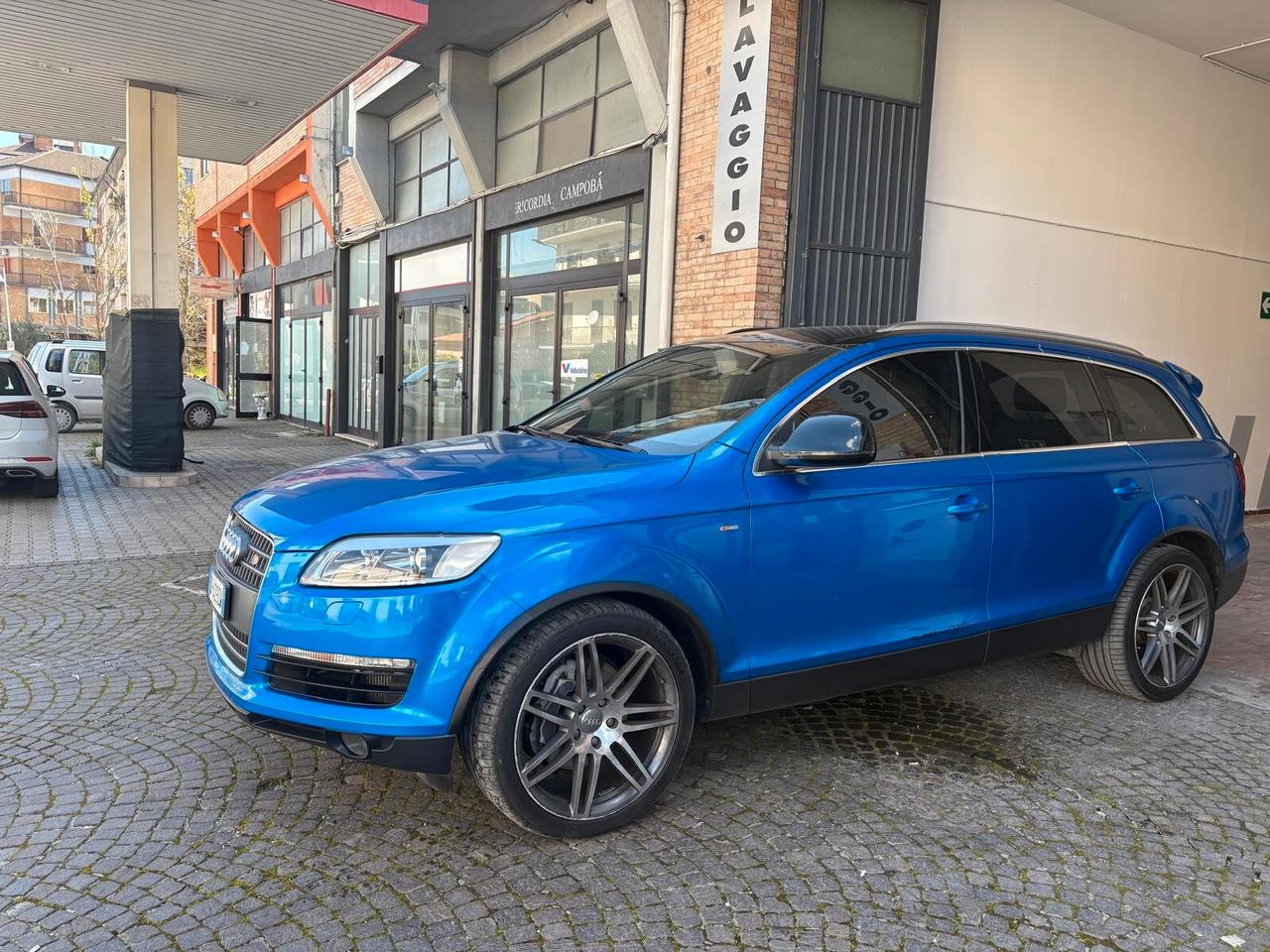 Audi Q7 4.2 V8 TDI quattro tiptronic