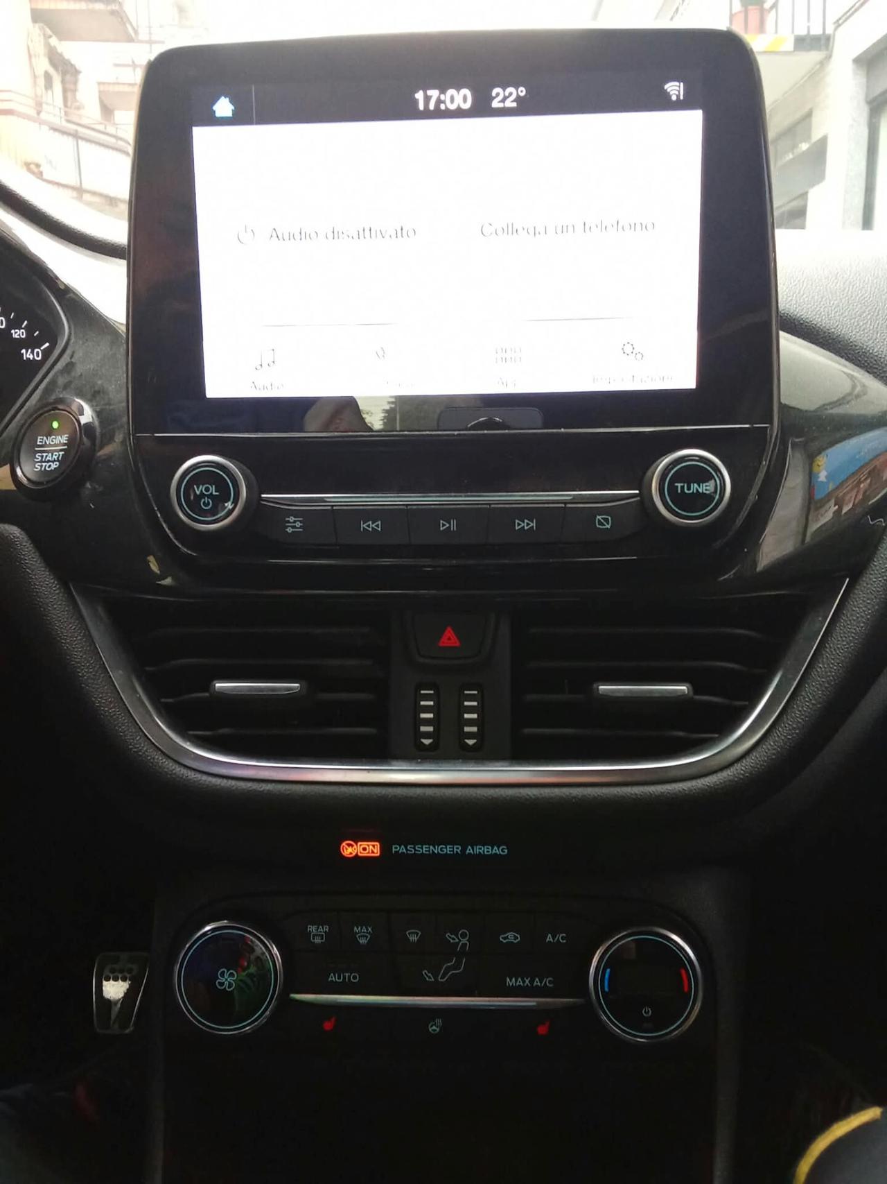 Ford Fiesta 1.0 Ecoboost 100 CV aut. 5 porte Plus st line Distribuzione nuova!
